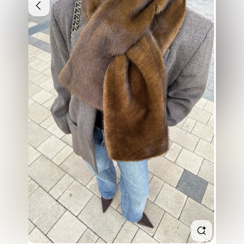 Russian Sable Fur Scarf - Picture 12 of 12